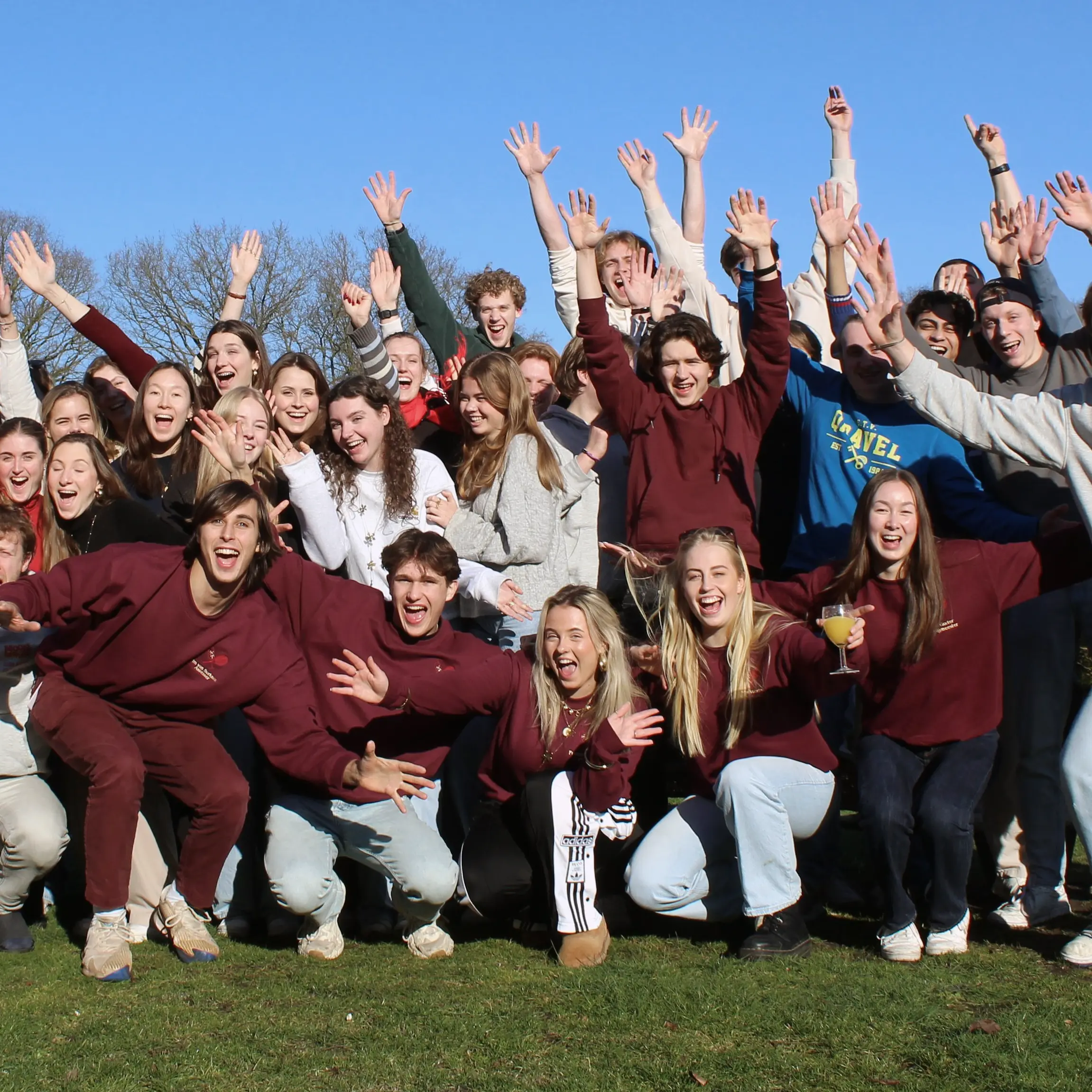 Gezellige sfeer bij studententennisvereniging Qravel